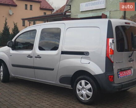 Сірий Рено Кєнгу, об'ємом двигуна 0 л та пробігом 79 тис. км за 11111 $, фото 10 на Automoto.ua