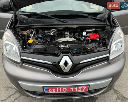 Серый Рено Кенгу, объемом двигателя 1.5 л и пробегом 170 тыс. км за 13999 $, фото 86 на Automoto.ua