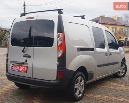 Рено Кєнгу 2018 у Самборе на Automoto.ua Сірий Рено Кєнгу, об'ємом двигуна 0 л та пробігом 72 тис. км за 11000 $, фото 10 на Automoto.ua