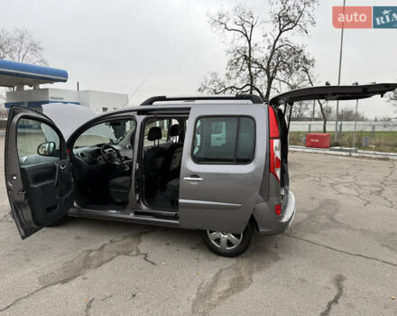 Серый Рено Кенгу, объемом двигателя 1.5 л и пробегом 170 тыс. км за 13999 $, фото 107 на Automoto.ua