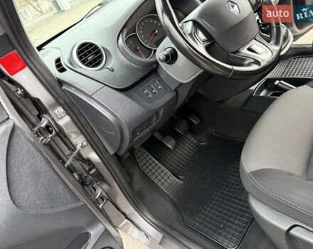 Серый Рено Кенгу, объемом двигателя 1.5 л и пробегом 170 тыс. км за 13999 $, фото 69 на Automoto.ua