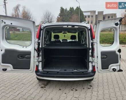 Серый Рено Кенгу, объемом двигателя 1.5 л и пробегом 145 тыс. км за 13300 $, фото 26 на Automoto.ua