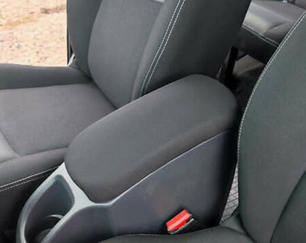 Сірий Рено Кєнгу, об'ємом двигуна 1.5 л та пробігом 111 тис. км за 15000 $, фото 22 на Automoto.ua