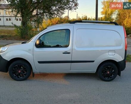 Серый Рено Кенгу, объемом двигателя 1.46 л и пробегом 70 тыс. км за 14000 $, фото 11 на Automoto.ua