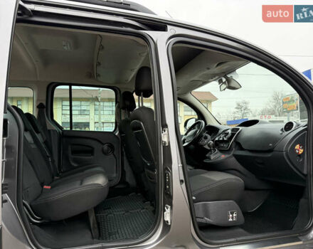 Серый Рено Кенгу, объемом двигателя 1.5 л и пробегом 170 тыс. км за 13999 $, фото 50 на Automoto.ua