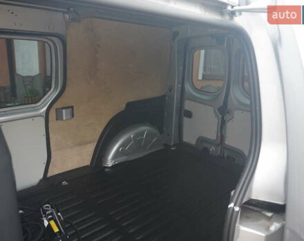 Рено Кєнгу 2018 у Самборе на Automoto.ua Сірий Рено Кєнгу, об'ємом двигуна 0 л та пробігом 72 тис. км за 11000 $, фото 50 на Automoto.ua