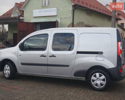 Сірий Рено Кєнгу, об'ємом двигуна 0 л та пробігом 79 тис. км за 11111 $, фото 11 на Automoto.ua