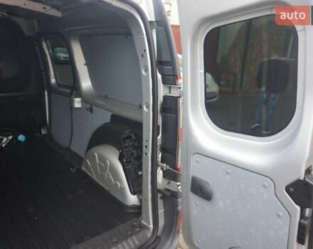 Сірий Рено Кєнгу, об'ємом двигуна 0 л та пробігом 79 тис. км за 11111 $, фото 49 на Automoto.ua