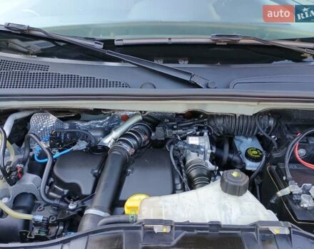 Серый Рено Кенгу, объемом двигателя 1.46 л и пробегом 70 тыс. км за 14000 $, фото 13 на Automoto.ua