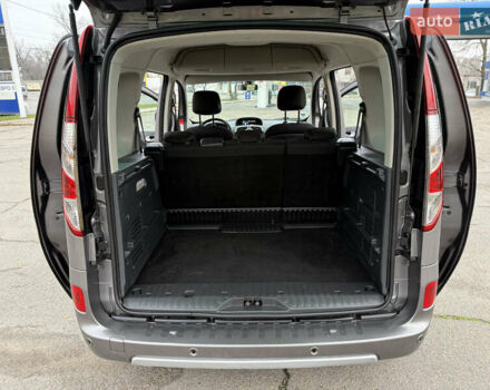 Серый Рено Кенгу, объемом двигателя 1.5 л и пробегом 170 тыс. км за 13999 $, фото 75 на Automoto.ua