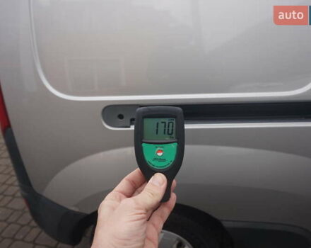 Сірий Рено Кєнгу, об'ємом двигуна 0 л та пробігом 79 тис. км за 11111 $, фото 74 на Automoto.ua