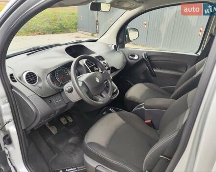 Серый Рено Кенгу, объемом двигателя 1.5 л и пробегом 145 тыс. км за 13300 $, фото 21 на Automoto.ua