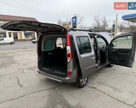 Серый Рено Кенгу, объемом двигателя 1.5 л и пробегом 170 тыс. км за 13999 $, фото 102 на Automoto.ua