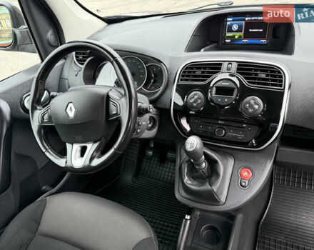 Серый Рено Кенгу, объемом двигателя 1.5 л и пробегом 170 тыс. км за 13999 $, фото 45 на Automoto.ua