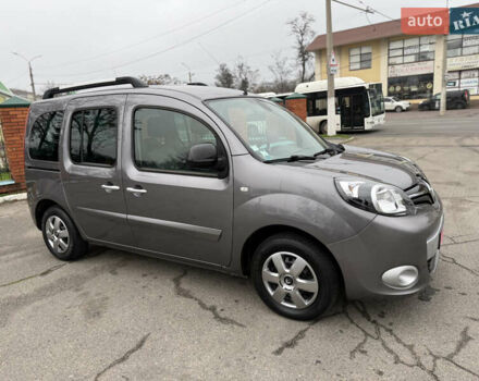 Серый Рено Кенгу, объемом двигателя 1.5 л и пробегом 170 тыс. км за 13999 $, фото 12 на Automoto.ua