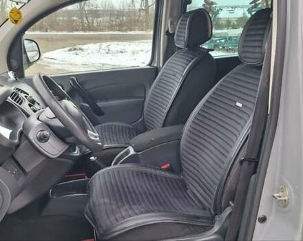 Серый Рено Кенгу, объемом двигателя 0 л и пробегом 159 тыс. км за 13500 $, фото 35 на Automoto.ua