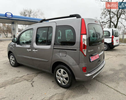 Серый Рено Кенгу, объемом двигателя 1.5 л и пробегом 170 тыс. км за 13999 $, фото 23 на Automoto.ua