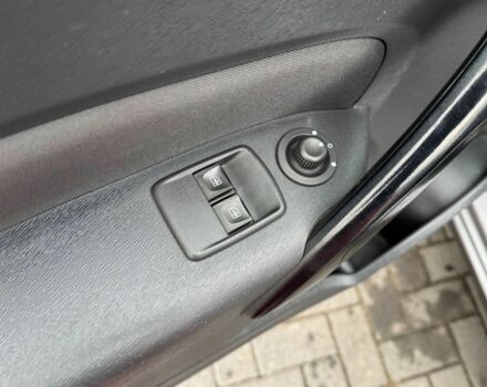 Серый Рено Кенгу, объемом двигателя 1.5 л и пробегом 179 тыс. км за 8500 $, фото 23 на Automoto.ua