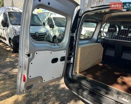 Рено Кенгу 2019 в Одессе на Automoto.ua Серый Рено Кенгу, объемом двигателя 0 л и пробегом 266 тыс. км за 13500 $, фото 43 на Automoto.ua