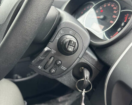 Рено Кенгу 2019 в Луцке на Automoto.ua Серый Рено Кенгу, объемом двигателя 1.5 л и пробегом 230 тыс. км за 12999 $, фото 24 на Automoto.ua