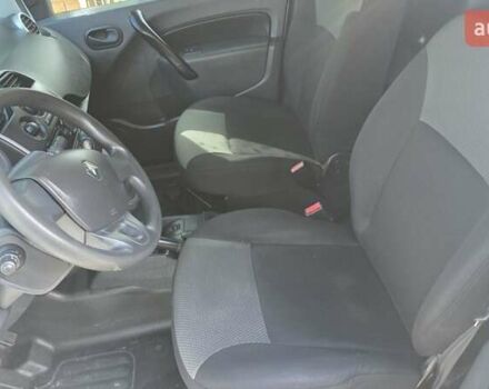 Рено Кенгу 2019 в Калуше на Automoto.ua Серый Рено Кенгу, объемом двигателя 0 л и пробегом 30 тыс. км за 10700 $, фото 10 на Automoto.ua