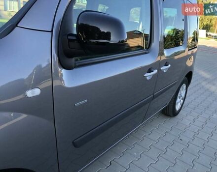 Сірий Рено Кєнгу, об'ємом двигуна 1.5 л та пробігом 195 тис. км за 13999 $, фото 12 на Automoto.ua