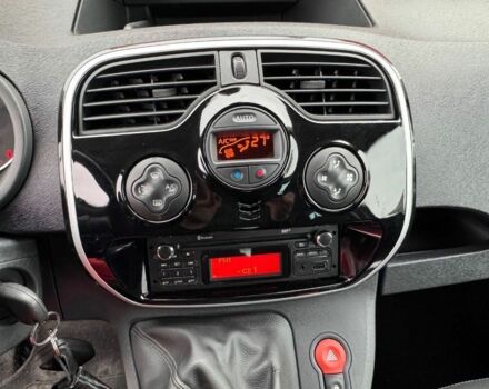 Серый Рено Кенгу, объемом двигателя 1.5 л и пробегом 179 тыс. км за 8500 $, фото 21 на Automoto.ua