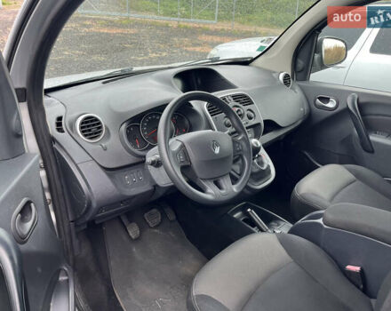 Сірий Рено Кєнгу, об'ємом двигуна 1.5 л та пробігом 85 тис. км за 13600 $, фото 7 на Automoto.ua