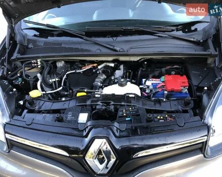 Сірий Рено Кєнгу, об'ємом двигуна 1.5 л та пробігом 195 тис. км за 13999 $, фото 57 на Automoto.ua