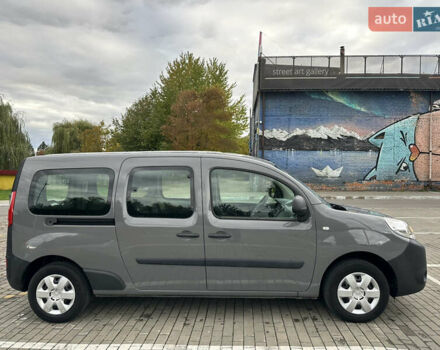 Рено Кенгу 2019 в Луцке на Automoto.ua Серый Рено Кенгу, объемом двигателя 1.5 л и пробегом 230 тыс. км за 12999 $, фото 5 на Automoto.ua