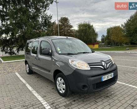 Рено Кенгу 2019 в Луцке на Automoto.ua Серый Рено Кенгу, объемом двигателя 1.5 л и пробегом 230 тыс. км за 12999 $, фото 7 на Automoto.ua