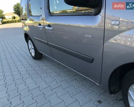 Сірий Рено Кєнгу, об'ємом двигуна 1.5 л та пробігом 195 тис. км за 13999 $, фото 13 на Automoto.ua