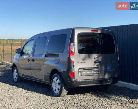 Рено Кенгу 2021 в Луцке на Automoto.ua Серый Рено Кенгу, объемом двигателя 0 л и пробегом 17 тыс. км за 14500 $, фото 64 на Automoto.ua