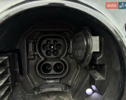 Серый Рено Кенгу, объемом двигателя 0 л и пробегом 11 тыс. км за 24700 $, фото 15 на Automoto.ua