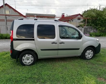 Серый Рено Кенгу, объемом двигателя 1.5 л и пробегом 170 тыс. км за 11999 $, фото 16 на Automoto.ua