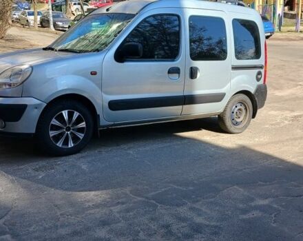 Сірий Рено Кєнгу, об'ємом двигуна 1.4 л та пробігом 380 тис. км за 3500 $, фото 2 на Automoto.ua