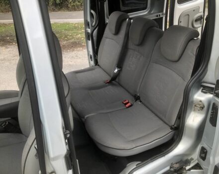 Серый Рено Кенгу, объемом двигателя 1.4 л и пробегом 112 тыс. км за 5500 $, фото 8 на Automoto.ua