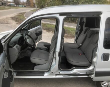 Серый Рено Кенгу, объемом двигателя 1.4 л и пробегом 112 тыс. км за 5500 $, фото 6 на Automoto.ua