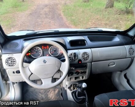 Серый Рено Кенгу, объемом двигателя 1.4 л и пробегом 195 тыс. км за 4850 $, фото 9 на Automoto.ua