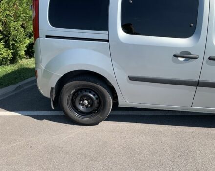 Сірий Рено Кєнгу, об'ємом двигуна 1.5 л та пробігом 270 тис. км за 5400 $, фото 2 на Automoto.ua