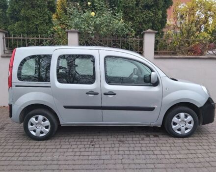 Сірий Рено Кєнгу, об'ємом двигуна 1.5 л та пробігом 240 тис. км за 7500 $, фото 7 на Automoto.ua