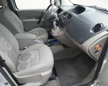 Сірий Рено Кєнгу, об'ємом двигуна 1.5 л та пробігом 240 тис. км за 7500 $, фото 16 на Automoto.ua