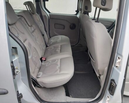 Сірий Рено Кєнгу, об'ємом двигуна 1.5 л та пробігом 240 тис. км за 7500 $, фото 17 на Automoto.ua