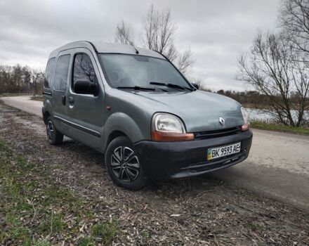 Серый Рено Кенгу, объемом двигателя 0 л и пробегом 350 тыс. км за 2000 $, фото 1 на Automoto.ua