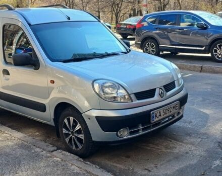 Серый Рено Кенгу, объемом двигателя 1.4 л и пробегом 380 тыс. км за 3500 $, фото 1 на Automoto.ua