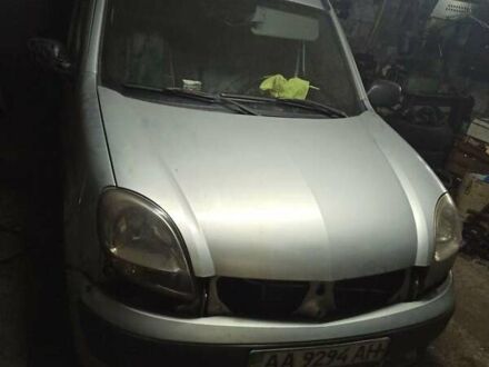 Сірий Рено Кєнгу, об'ємом двигуна 1.4 л та пробігом 625 тис. км за 1900 $, фото 1 на Automoto.ua