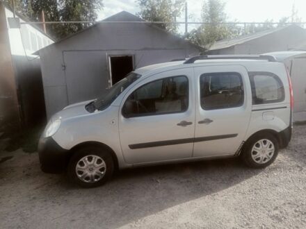 Рено Кенгу 2008 в Белой Церкве на Automoto.ua Серый Рено Кенгу, объемом двигателя 1.6 л и пробегом 195 тыс. км за 6300 $, фото 1 на Automoto.ua