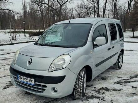 Серый Рено Кенгу, объемом двигателя 1.6 л и пробегом 267 тыс. км за 6800 $, фото 1 на Automoto.ua