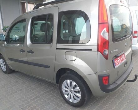 Сірий Рено Кєнгу, об'ємом двигуна 1.5 л та пробігом 3 тис. км за 7800 $, фото 1 на Automoto.ua