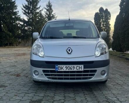 Серый Рено Кенгу, объемом двигателя 1.46 л и пробегом 245 тыс. км за 6250 $, фото 1 на Automoto.ua